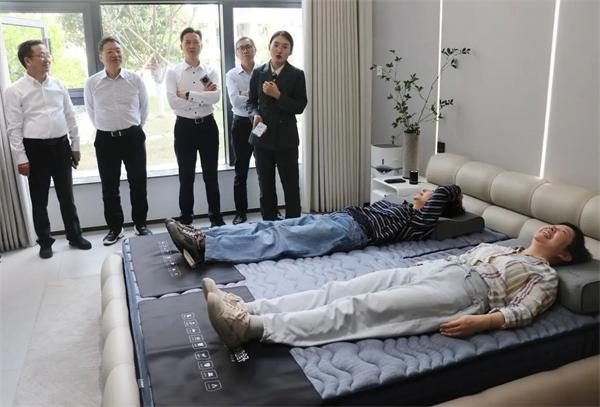 王力门业